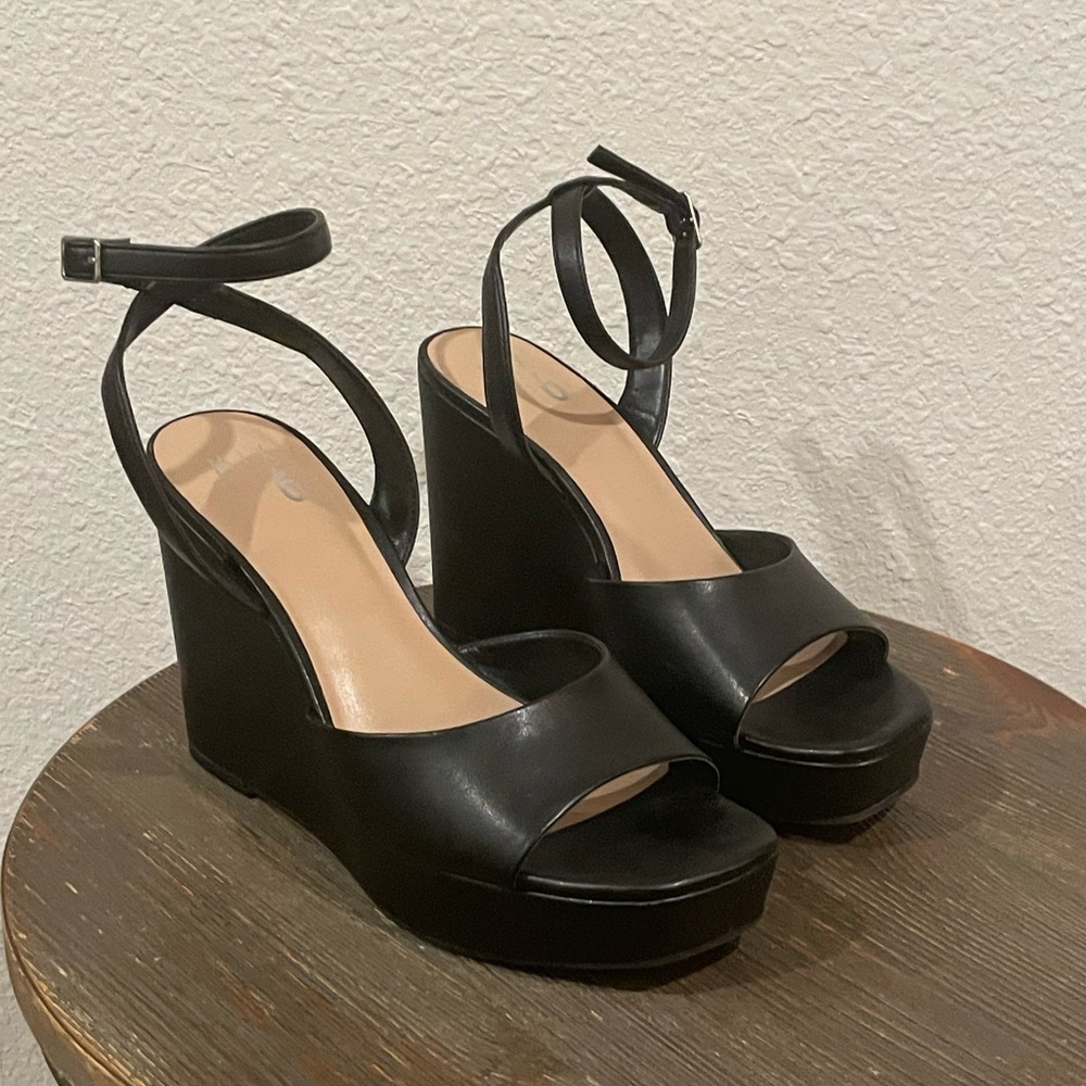Old black DSW Peep-Toe Ankle Strap Wedge Heels Black Heels